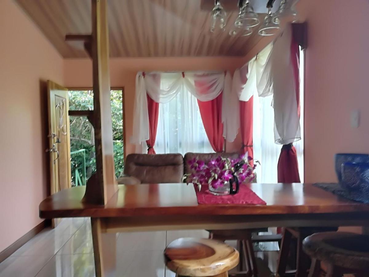 Rancho De Lelo Ecolodge Monteverde Exterior photo