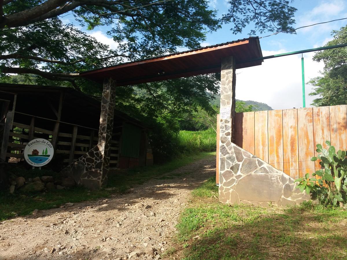 Rancho De Lelo Ecolodge Monteverde Exterior photo