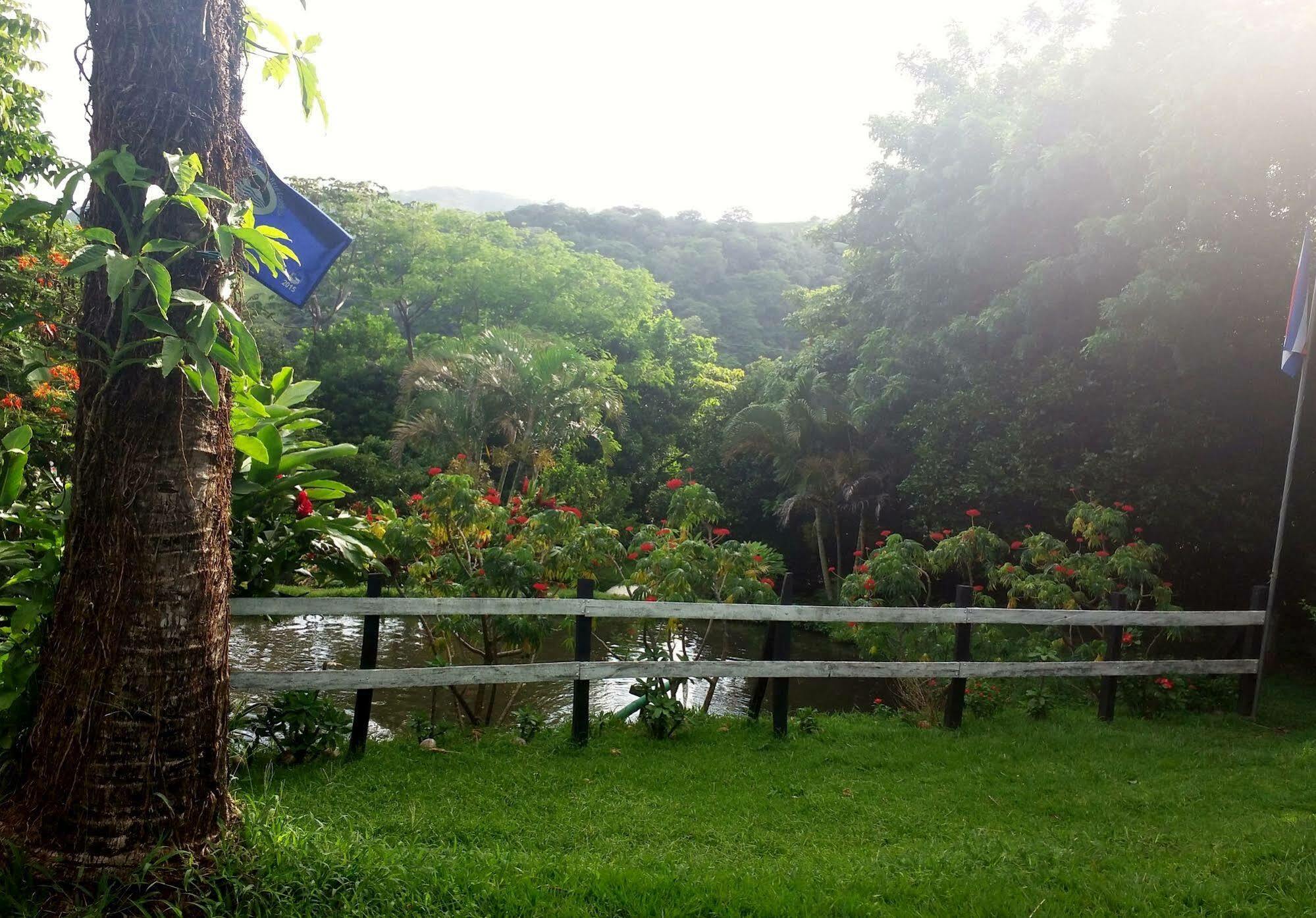Rancho De Lelo Ecolodge Monteverde Exterior photo