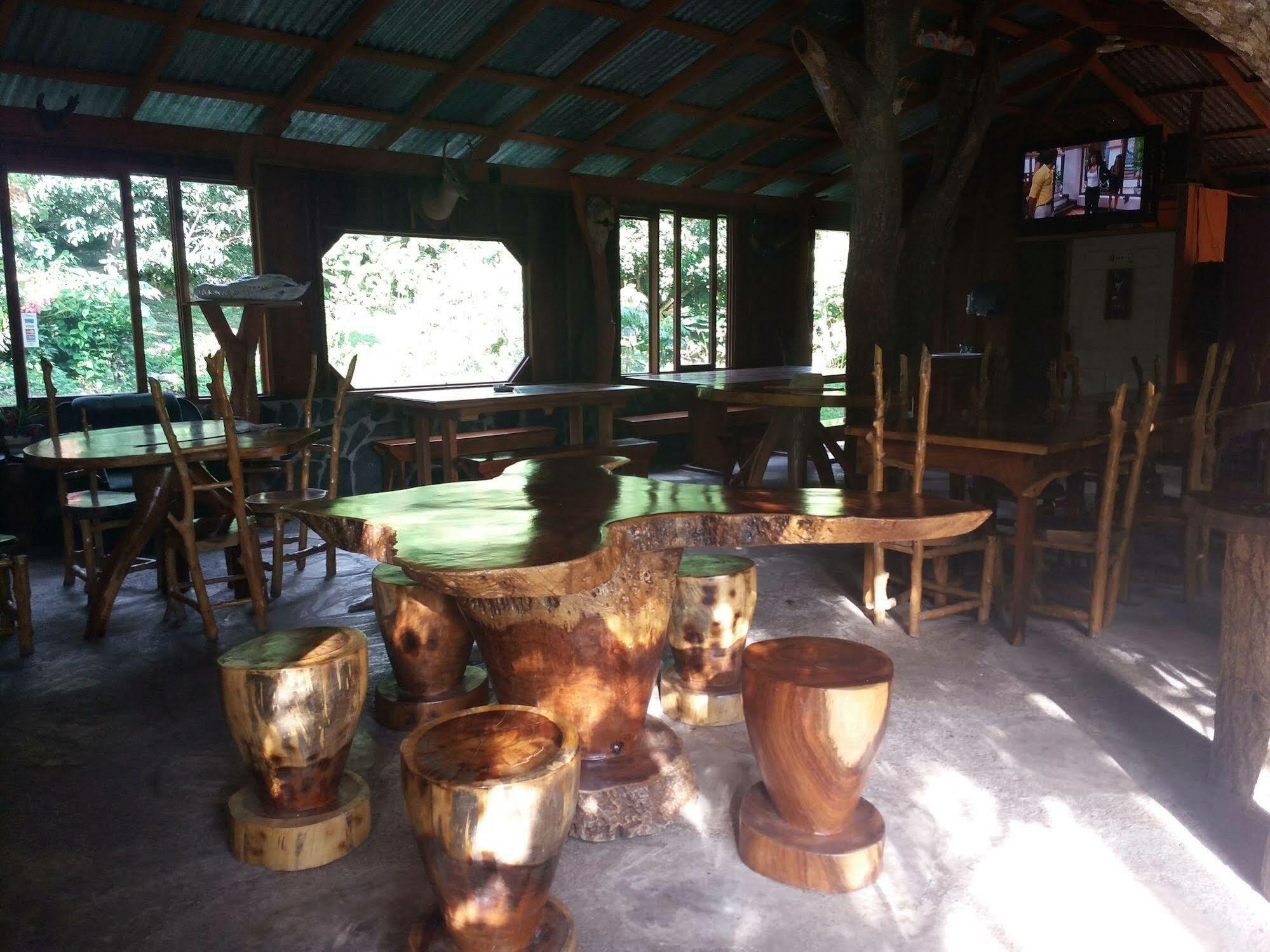 Rancho De Lelo Ecolodge Monteverde Exterior photo