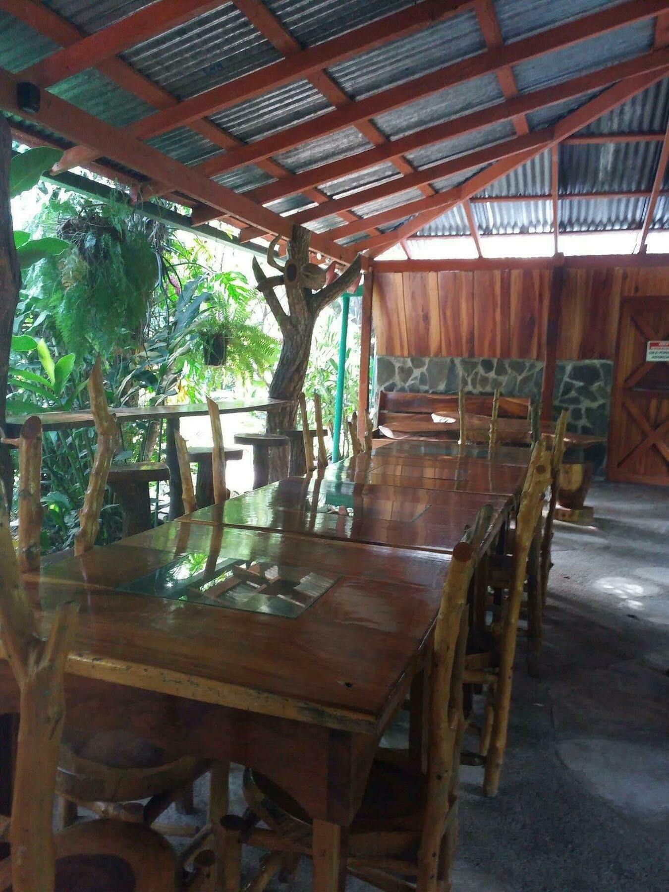 Rancho De Lelo Ecolodge Monteverde Exterior photo